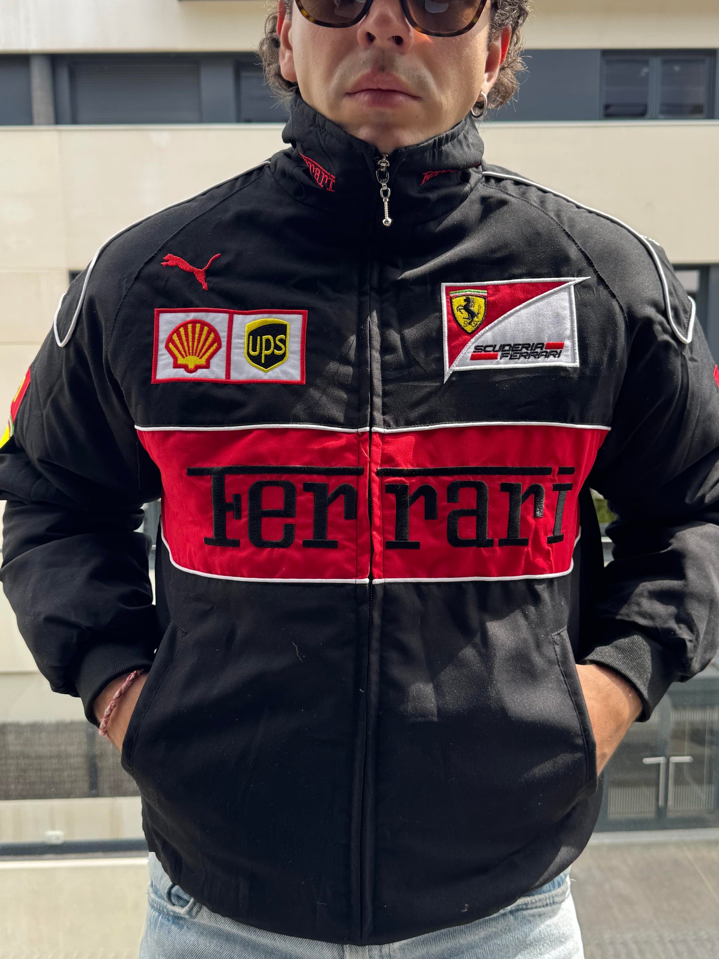 Ferrari F1 Vintage Racing Jacket - Black Edition
