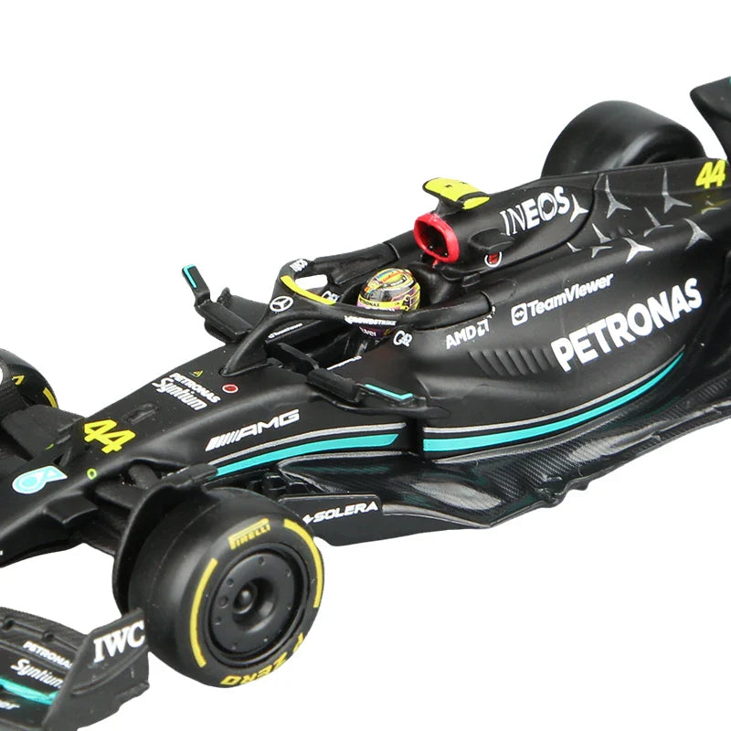 Lewis Hamilton Mercedes-AMG PETRONAS F1 Modelo a Escala 1:24 - VELOCE