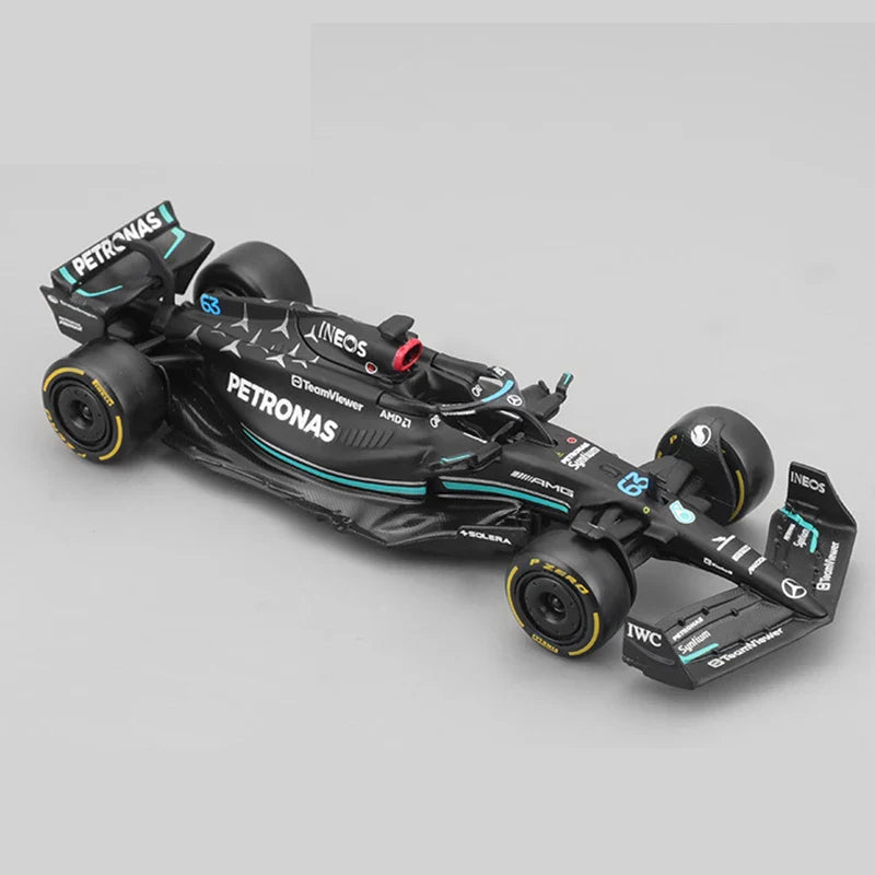 George Rusell Mercedes-AMG PETRONAS F1 2023 Modelo a Escala 1:43 - VELOCE